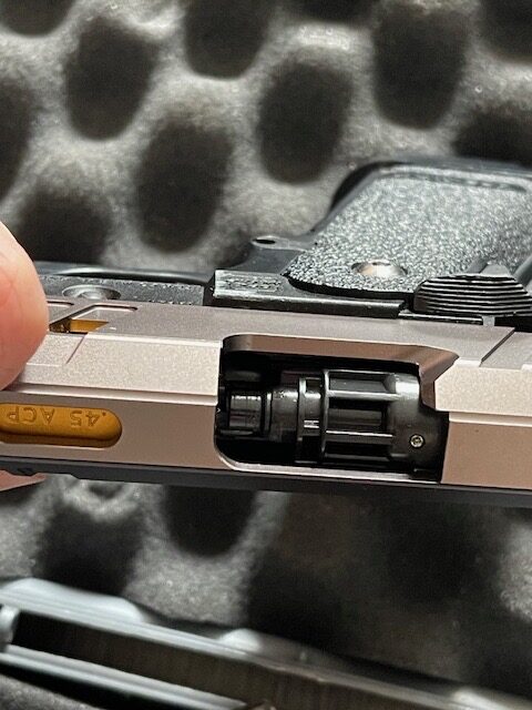 Volledige beginner set incl AEG en 2 pistols; CM16, Glock 17, TM HI CAPA