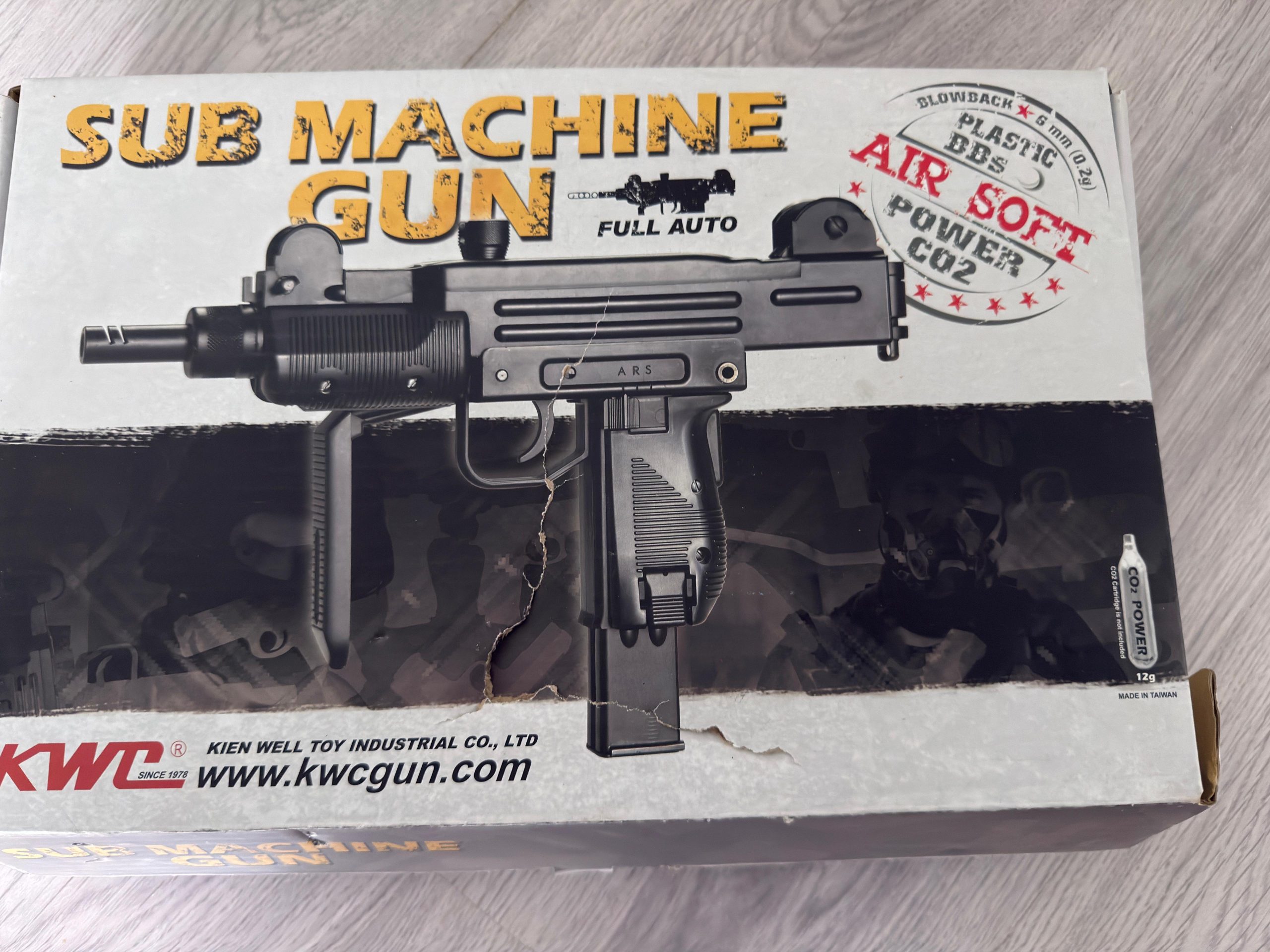 Uzi van kwc met 1 magazijn