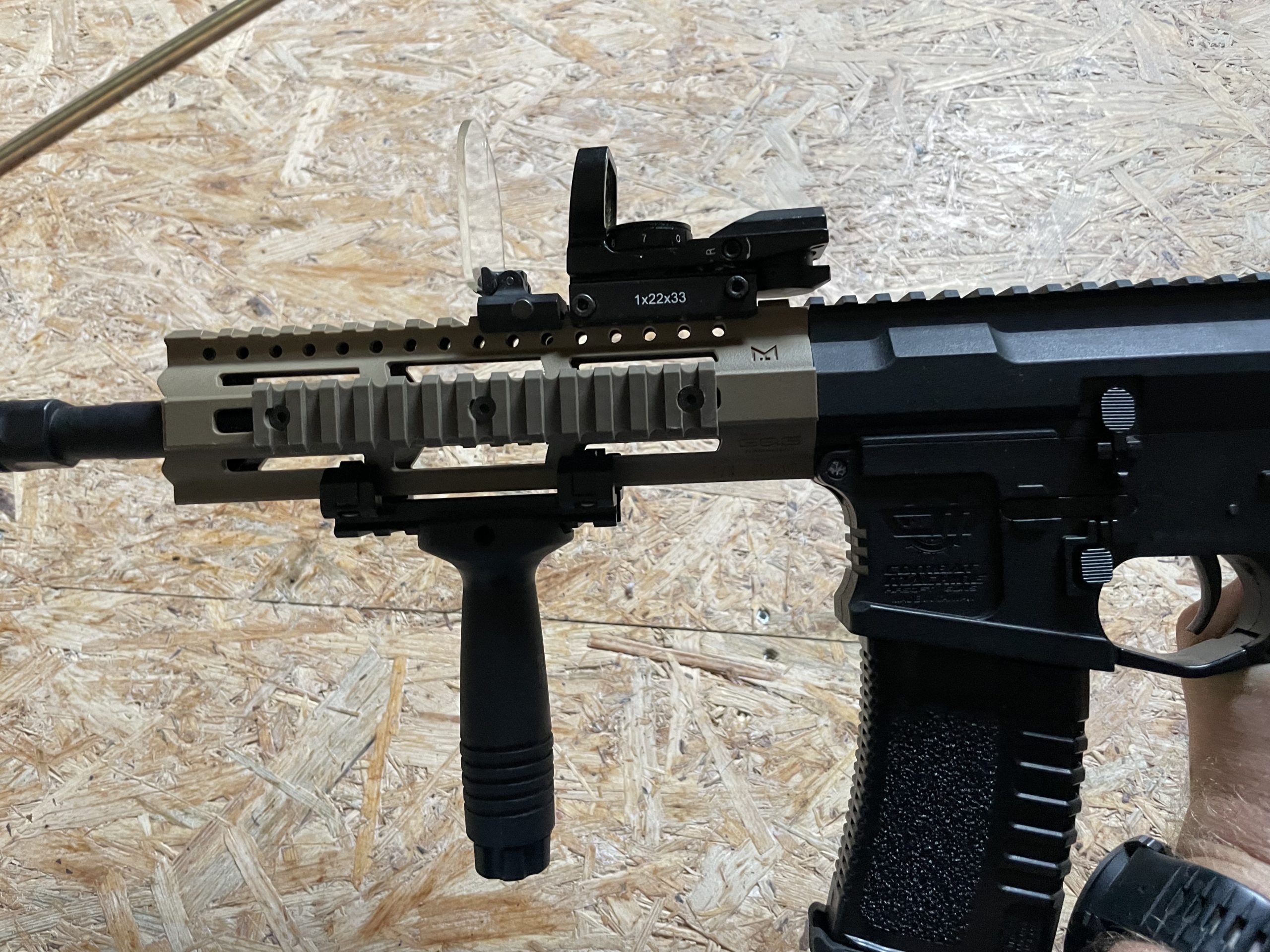 G & G cm16