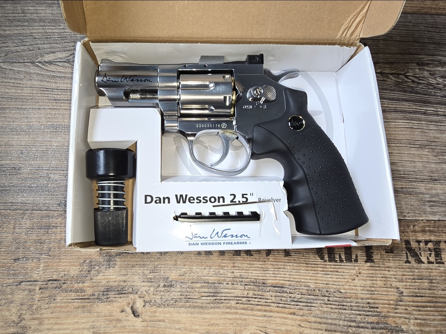 Dan wesson revolver 4.5mm bb