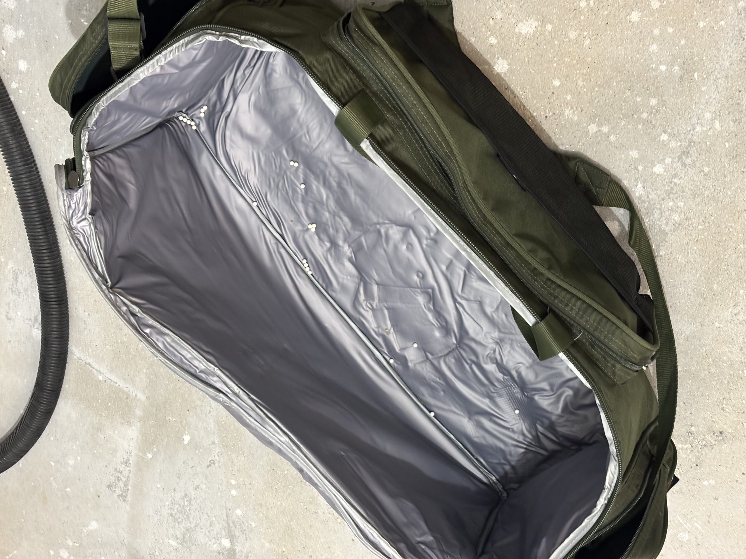 Complete airsoft set — H&K 416 A5 (lang), Glock 17 Gen4 (pistol) & Shotgun M56DL — alle accessoires + tas