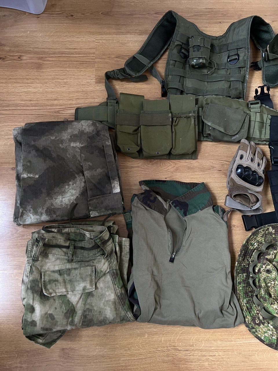 Complete set voor Airsoft. Startklaar. SSG24 – MP5 – M1911