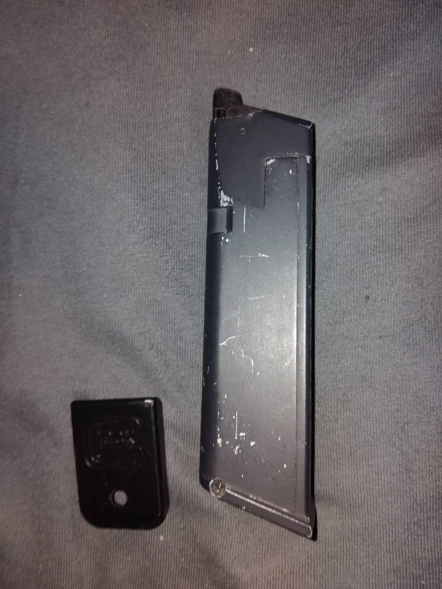 Glock17 Gen4 op co2 patroon. en extra.