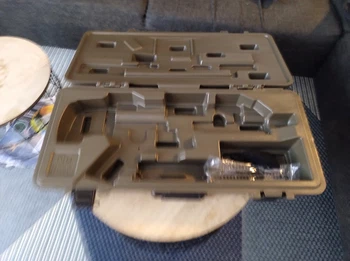 Cybergun Scar SC AEG plus 2x koffer, accu, 4 mags en red dot