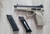 Zeer weinig gebruikte ASG CZ P-09 in urban grey.