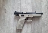 Zeer weinig gebruikte ASG CZ P-09 in urban grey.