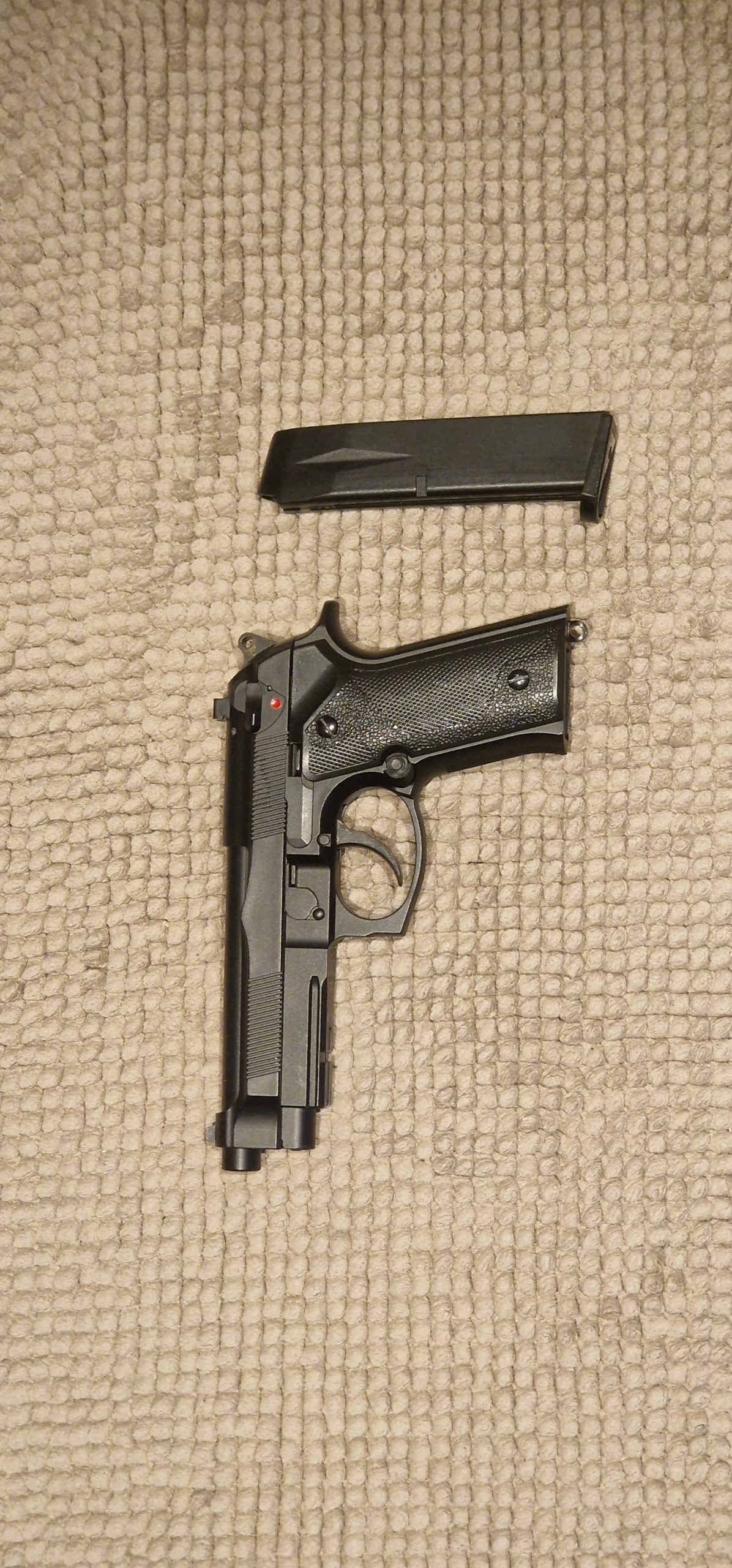 SRC Sidearm (Non-Blowback) – Zwart