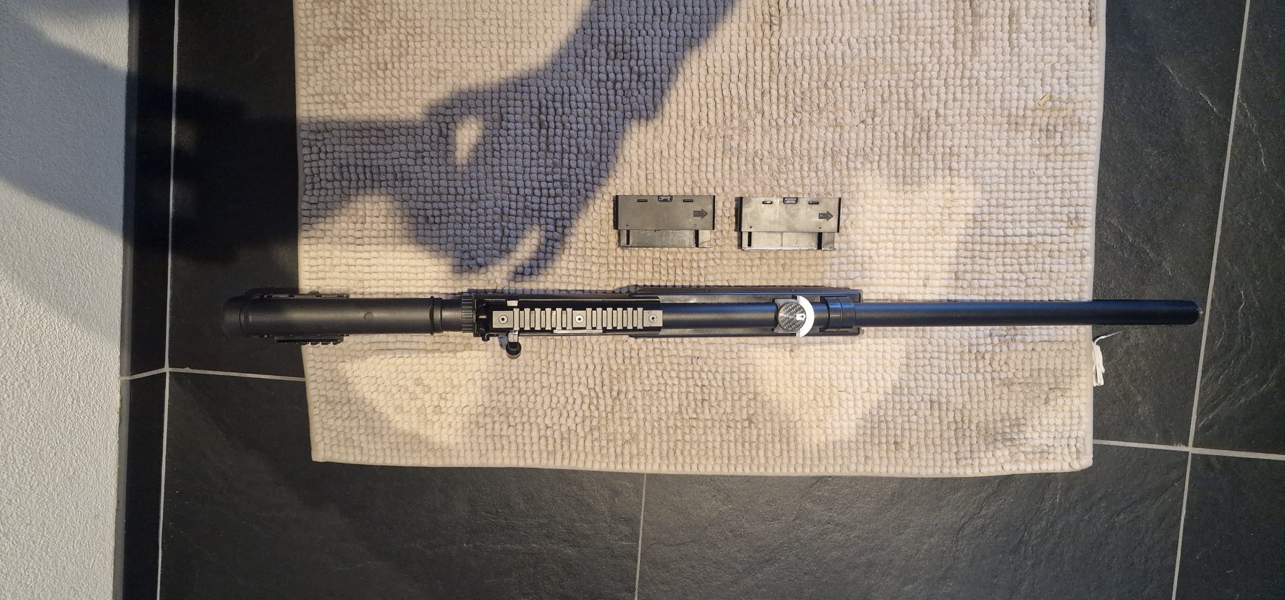Titel: Well MB06 Sniper Rifle (Zwart) – Gemodificeerde Hop-Up