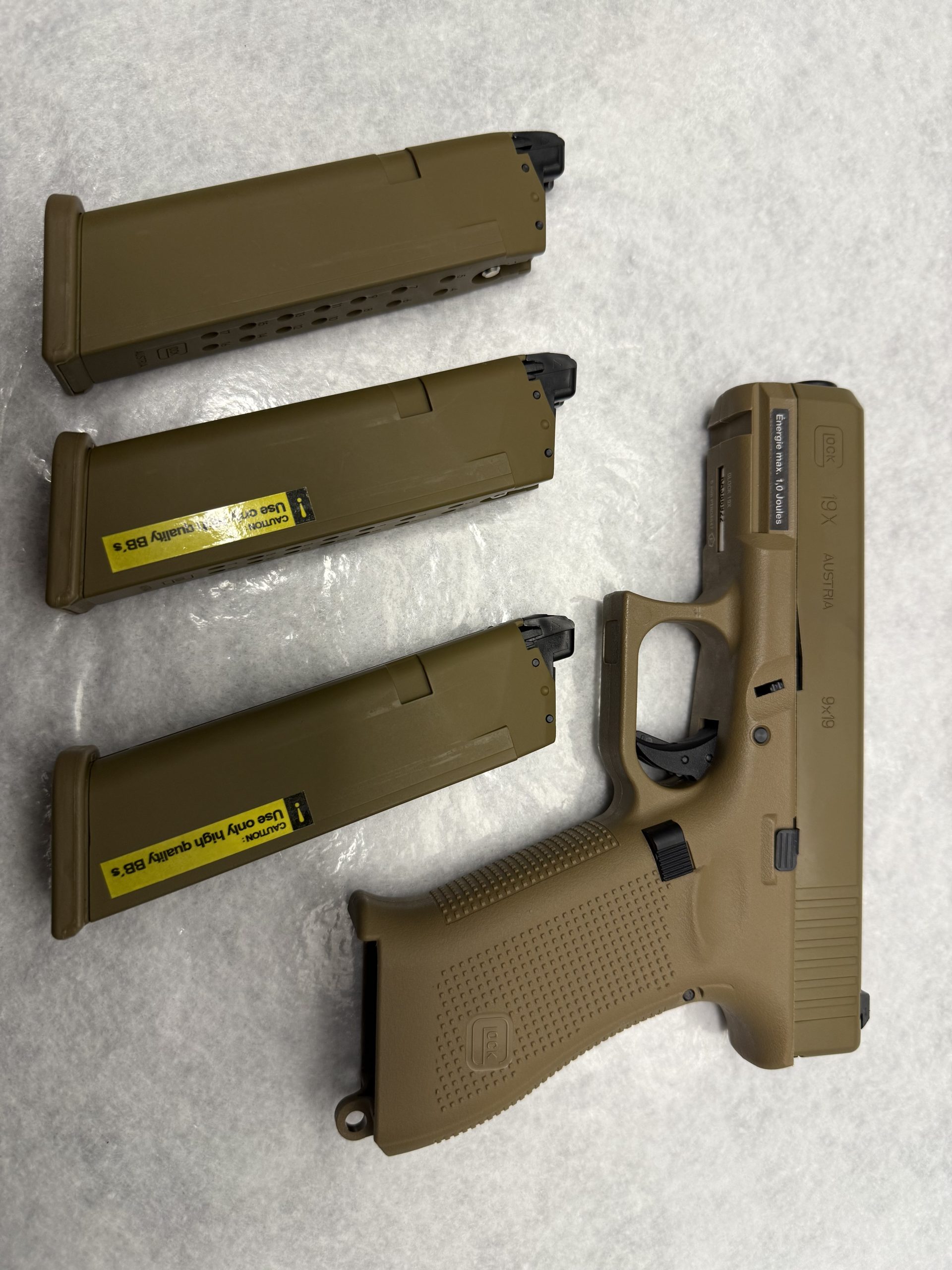 Nieuwe glock 19x met 3 magazijnen co2