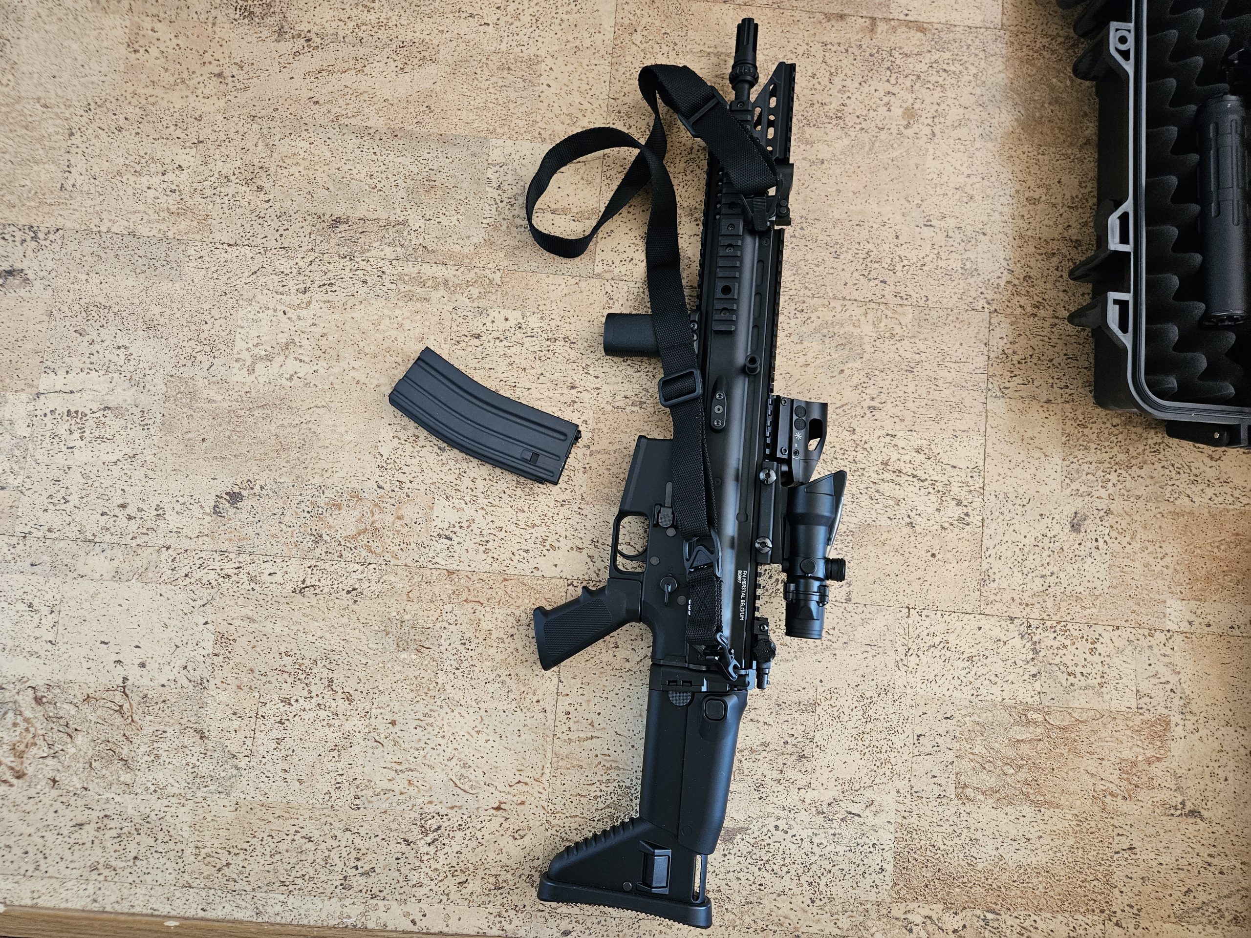 Tokyo Marui Scar L black