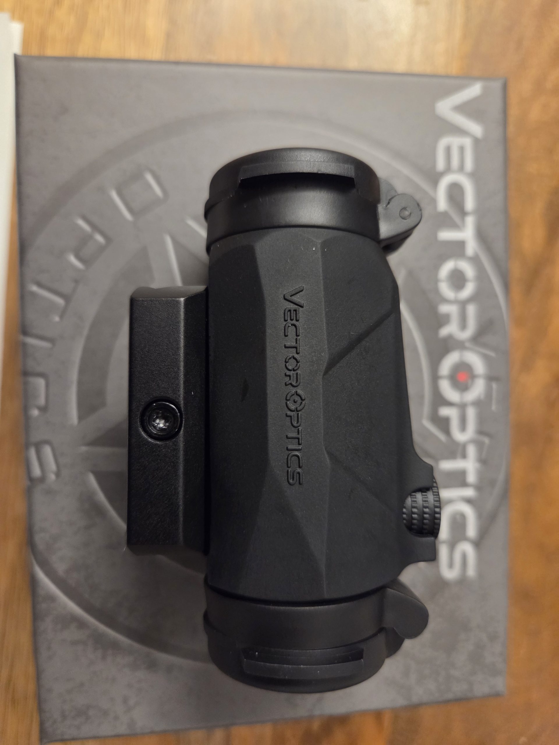 Vector optics maverick gen4