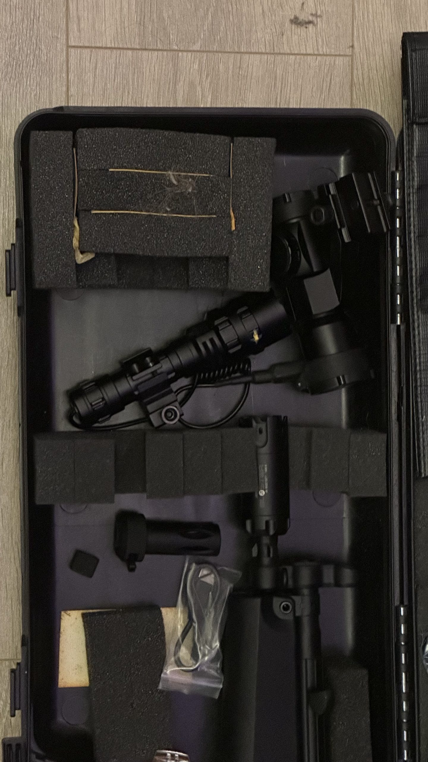 CYMA MP5A5 + Accessories