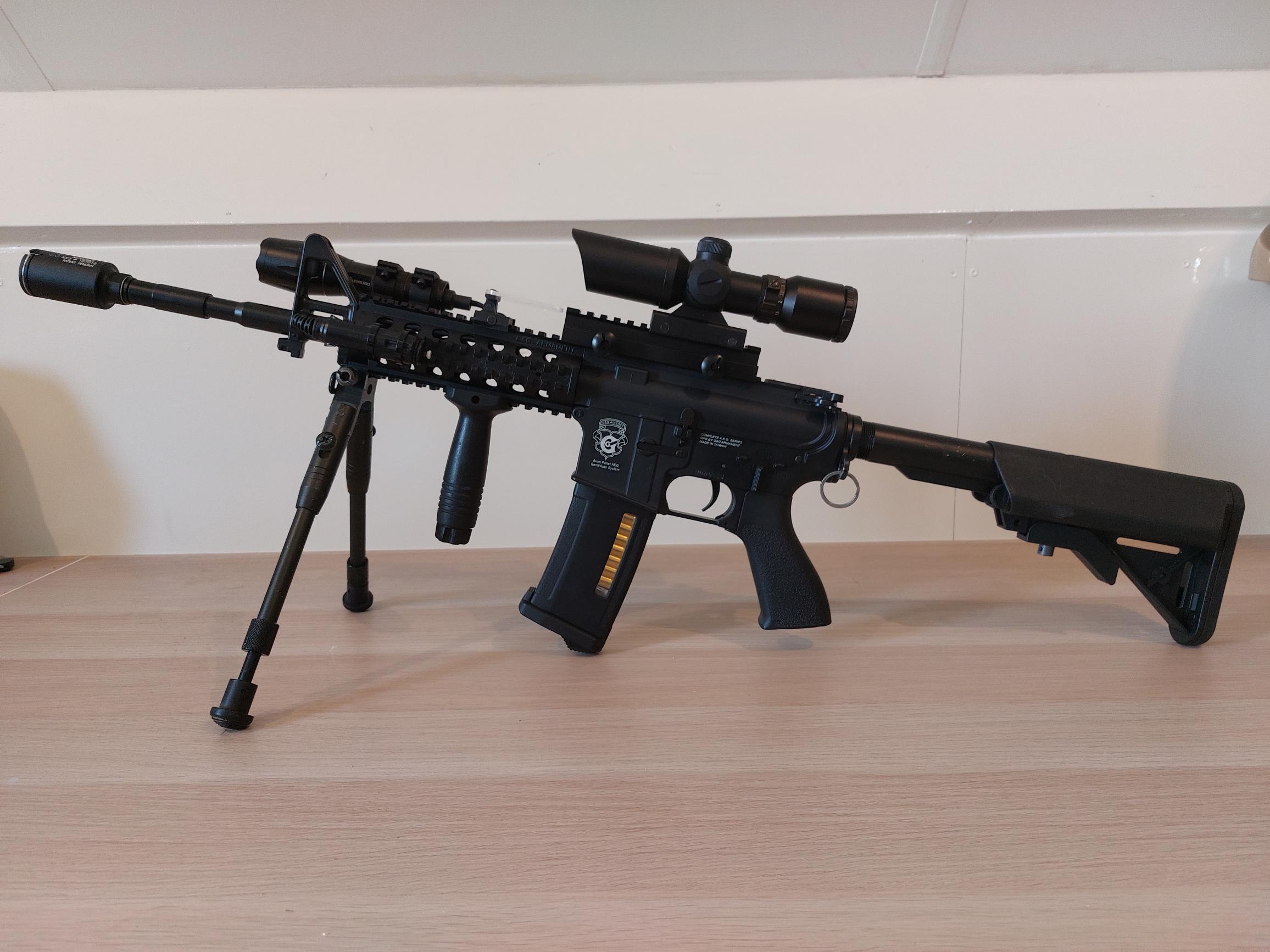 Airsoft REplica M4 Semi Automatic, Wa