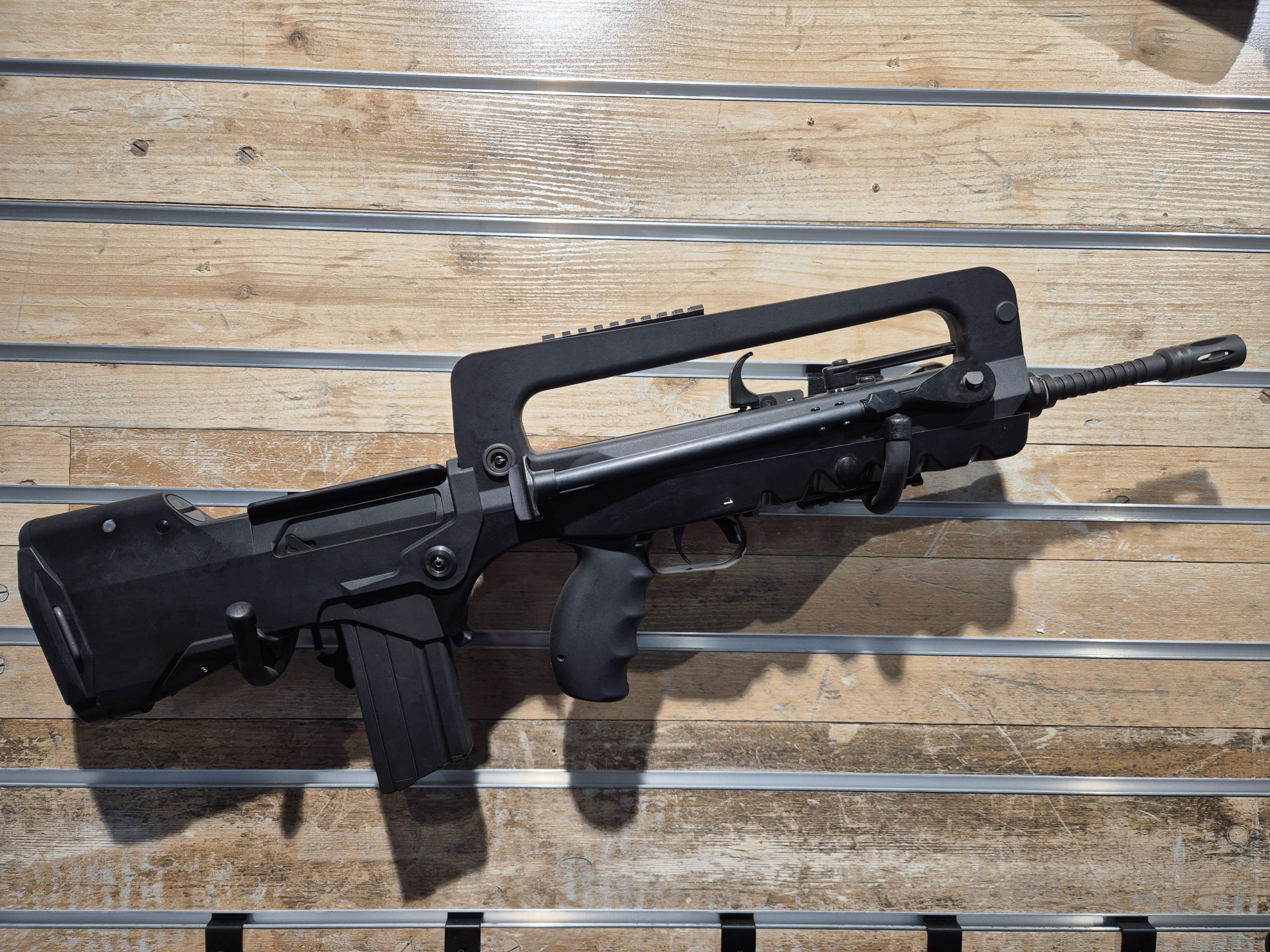 Famas F1 GBB North East