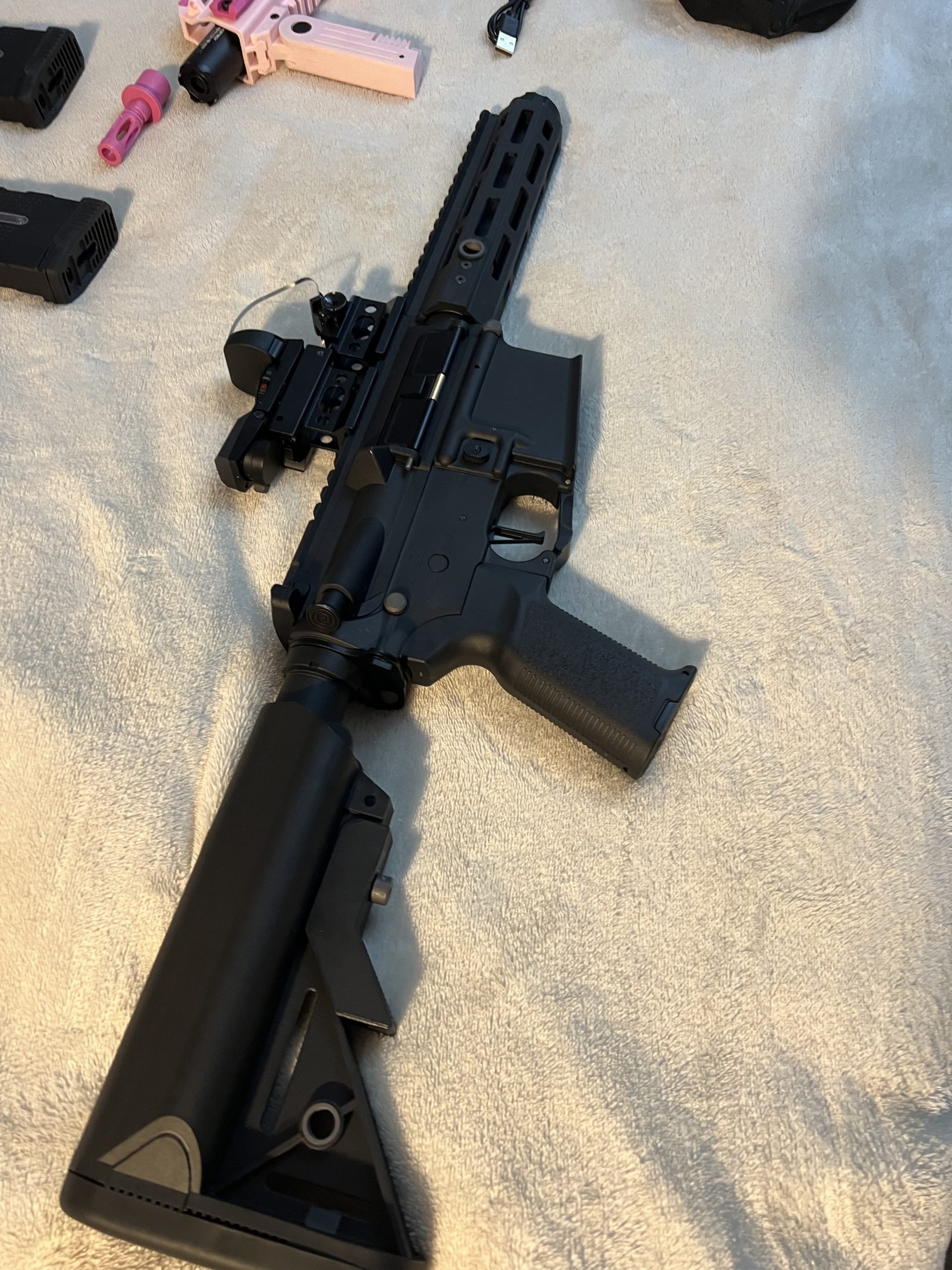 Airsoft replica en assesories bieden mag