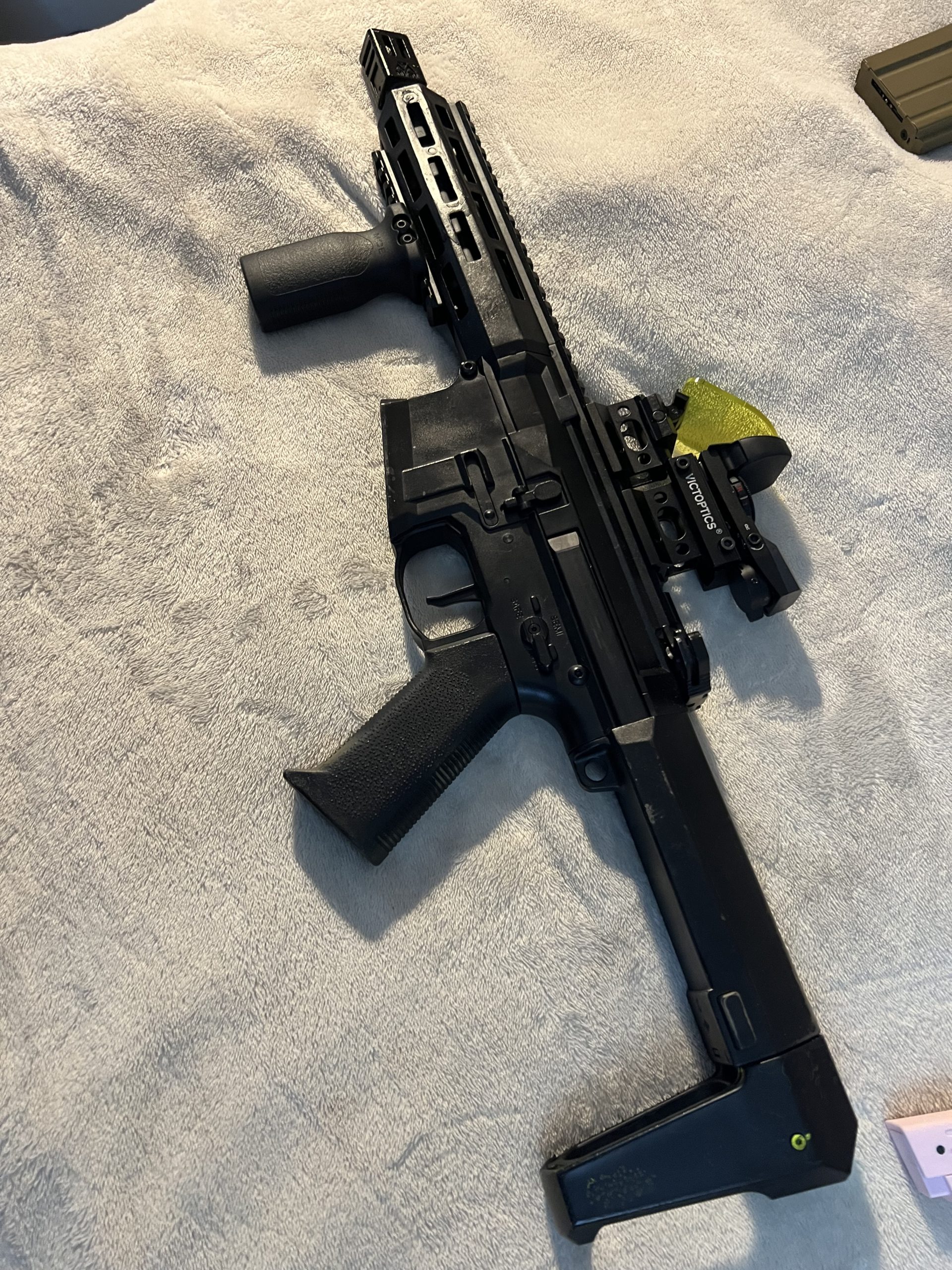 Airsoft replica en assesories bieden mag