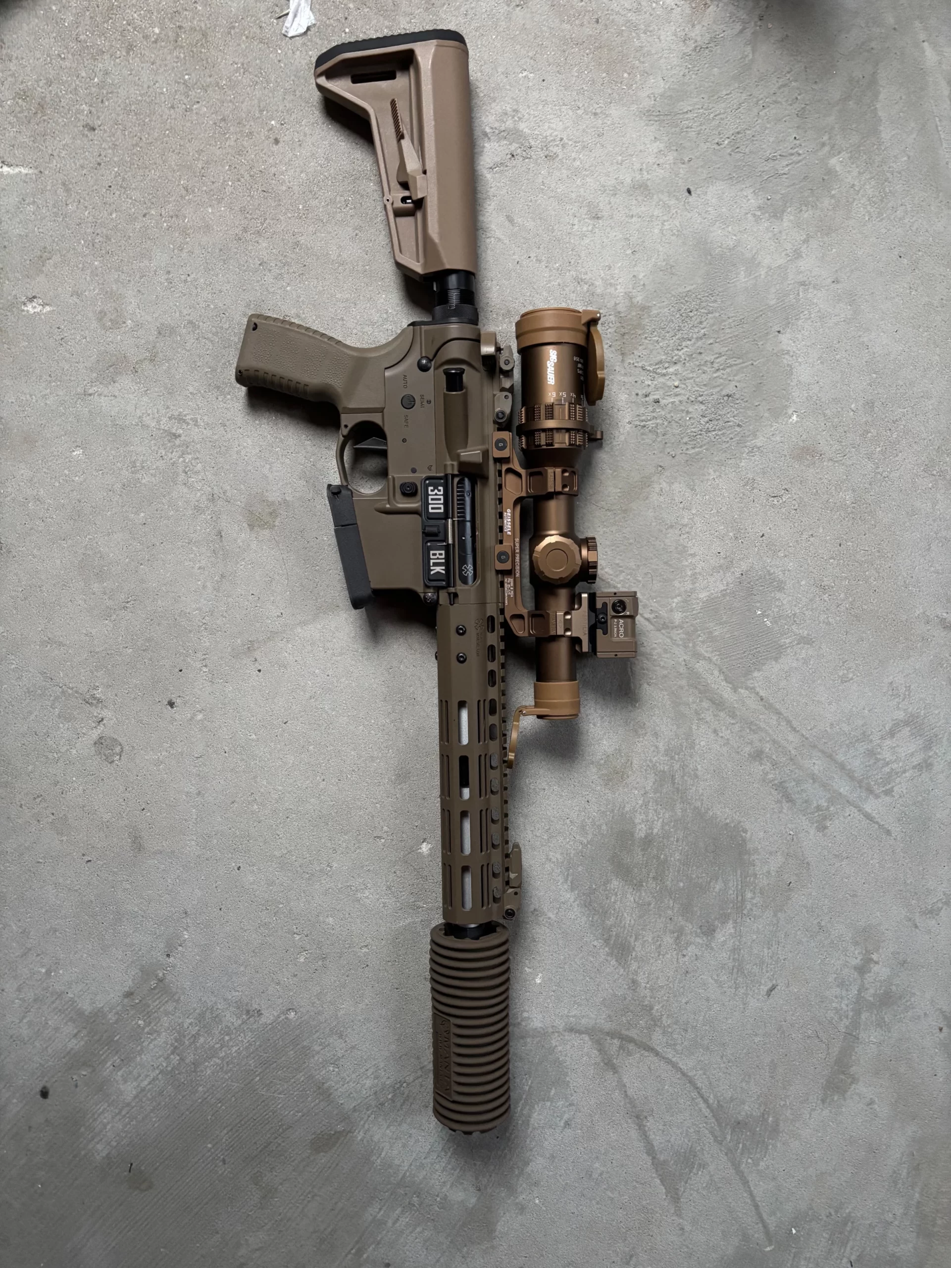 Custom NOVESKE 300BLK Battle rifle