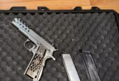 2x M1911 zwart en zilver