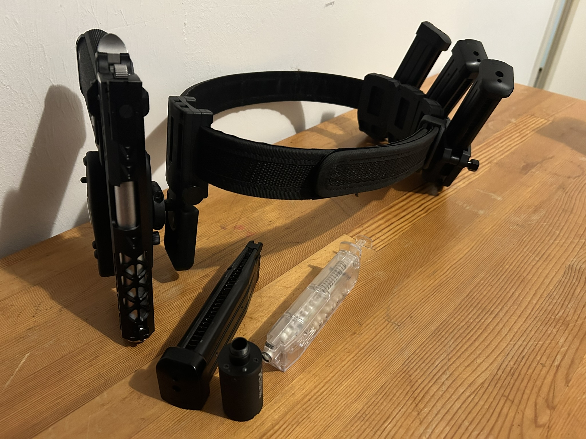 Hi-Capa 5.1Tokyo Marui tactical shooting set
