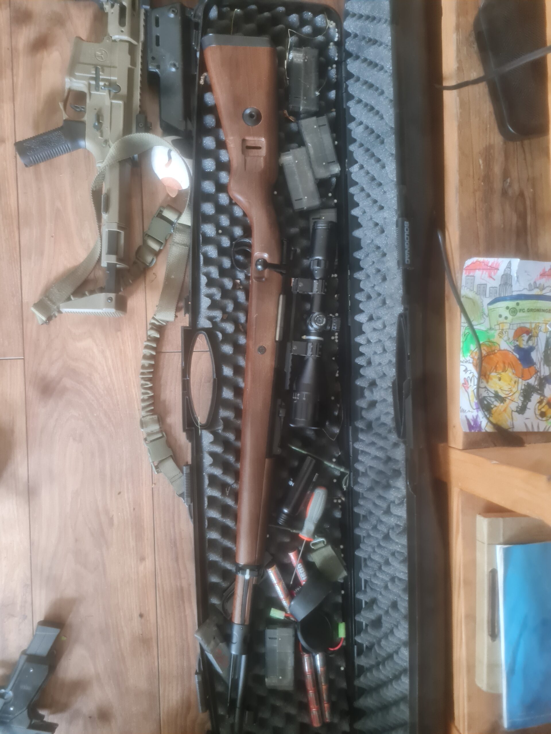 Te koop meerdere airsoft replicas
