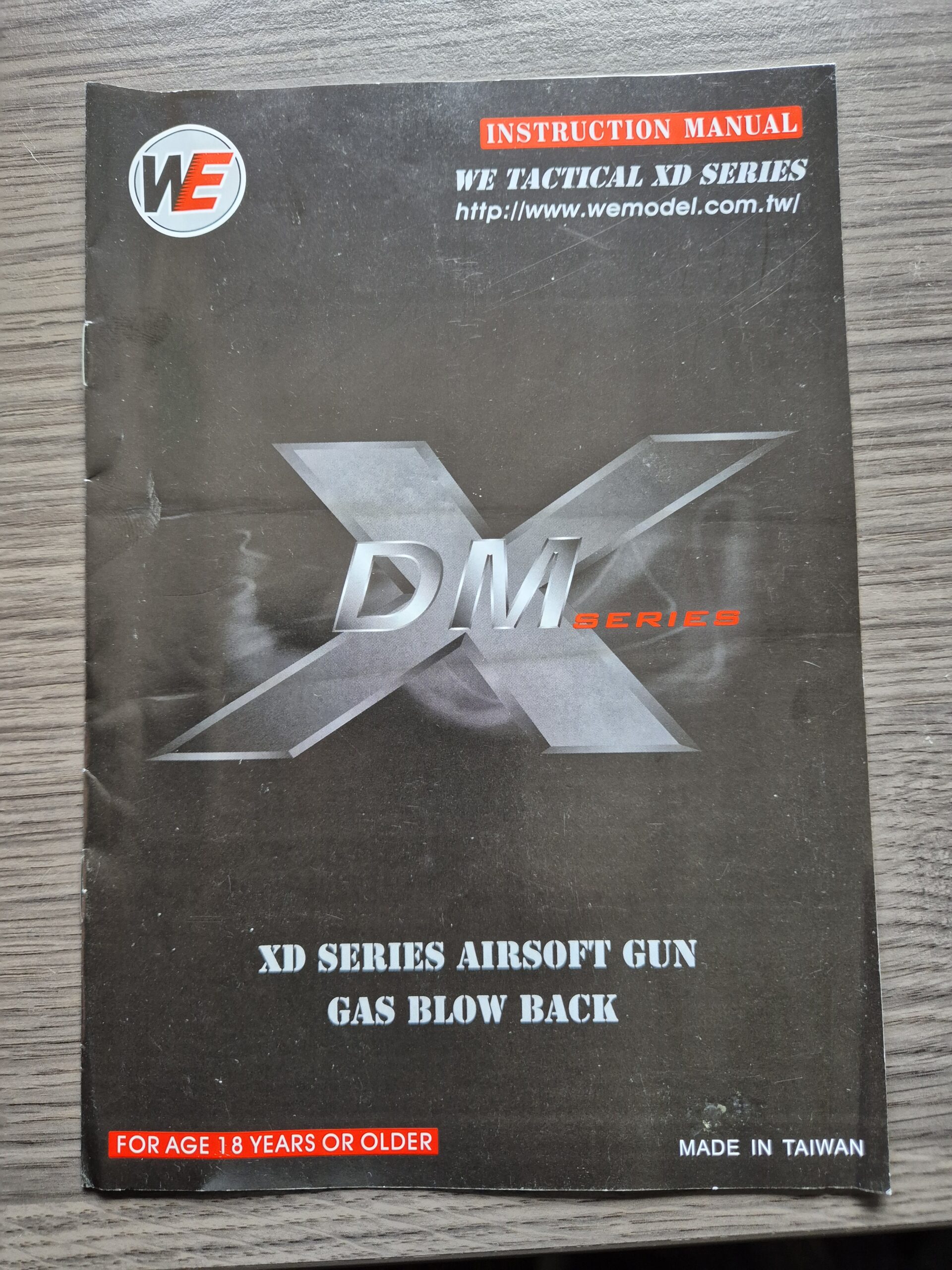 TE KOOP: 13x WE Tactical XD Gas Blow Back Airsoft Pistolen + Hardcase