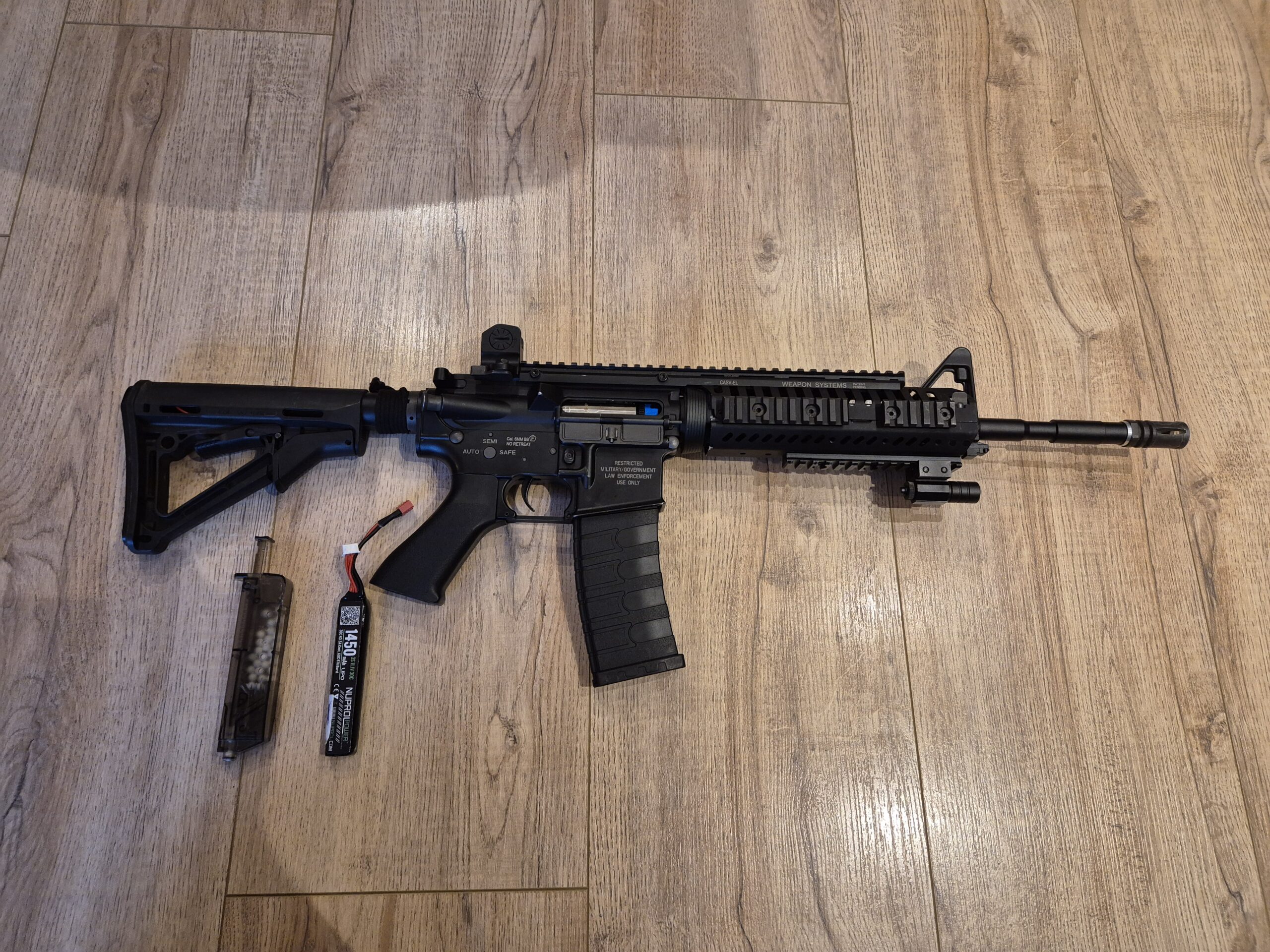 Kings arms m4 AEG met mosfet upgrade