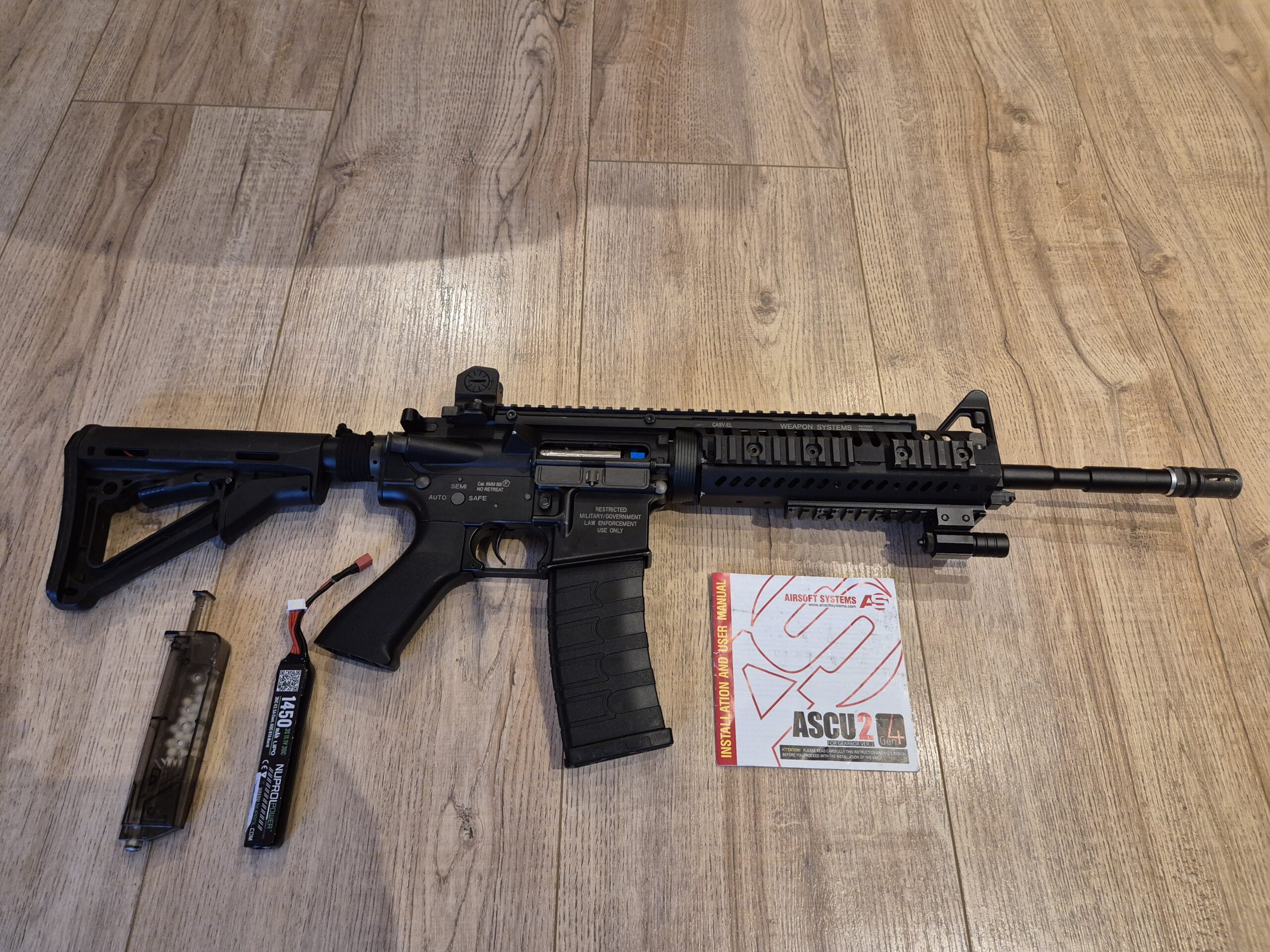 Kings arms m4 AEG met mosfet upgrade