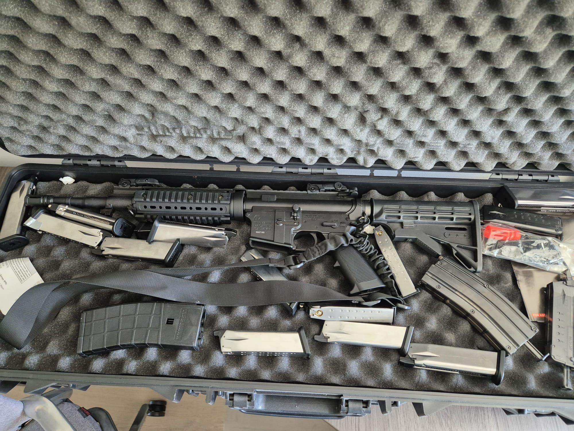 TE KOOP: 13x WE Tactical XD Gas Blow Back Airsoft Pistolen + Hardcase