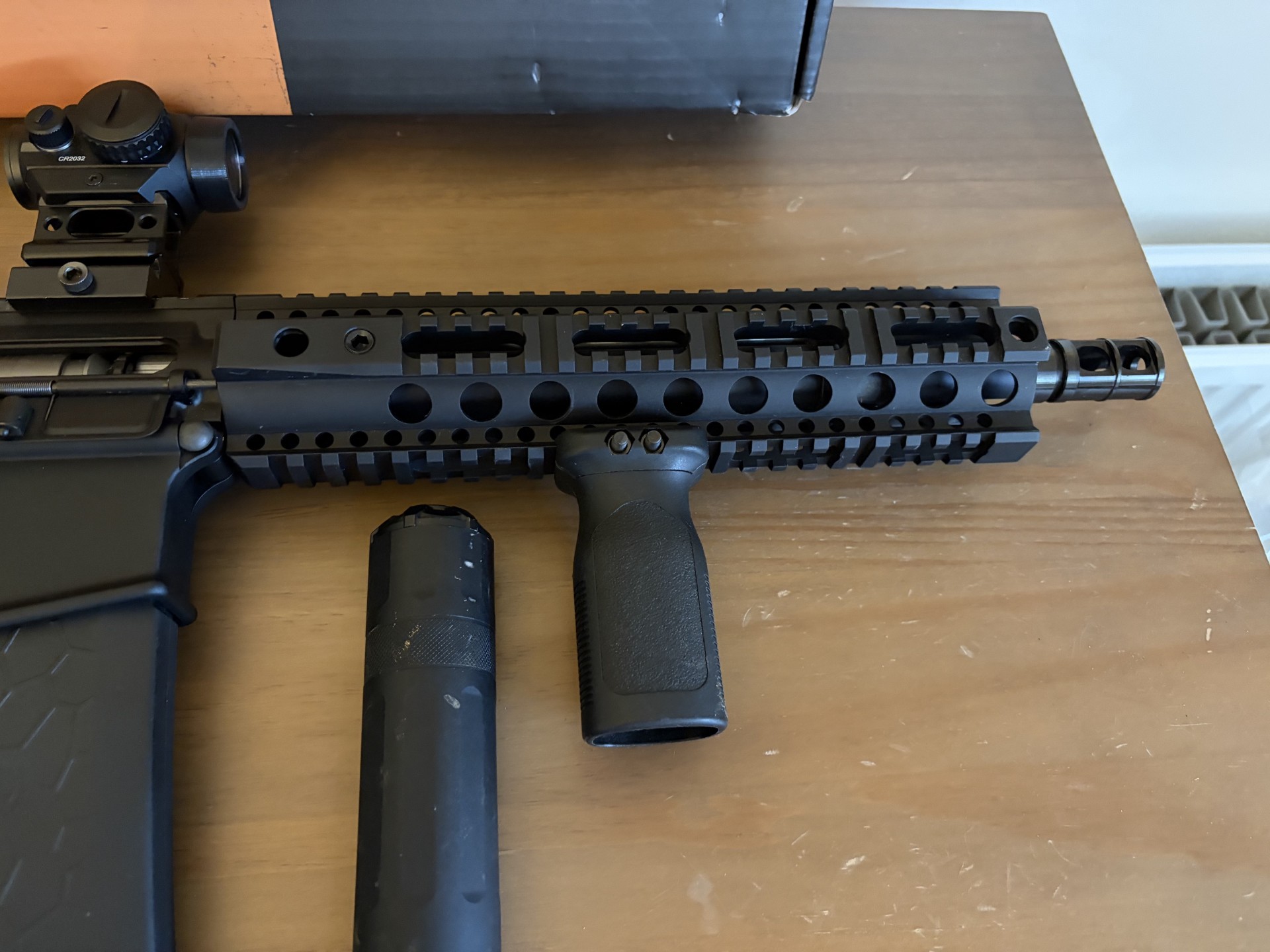 MTW forged tactical 10 inch nieuw met vortex optics crossfire red dot met levenslange garantie