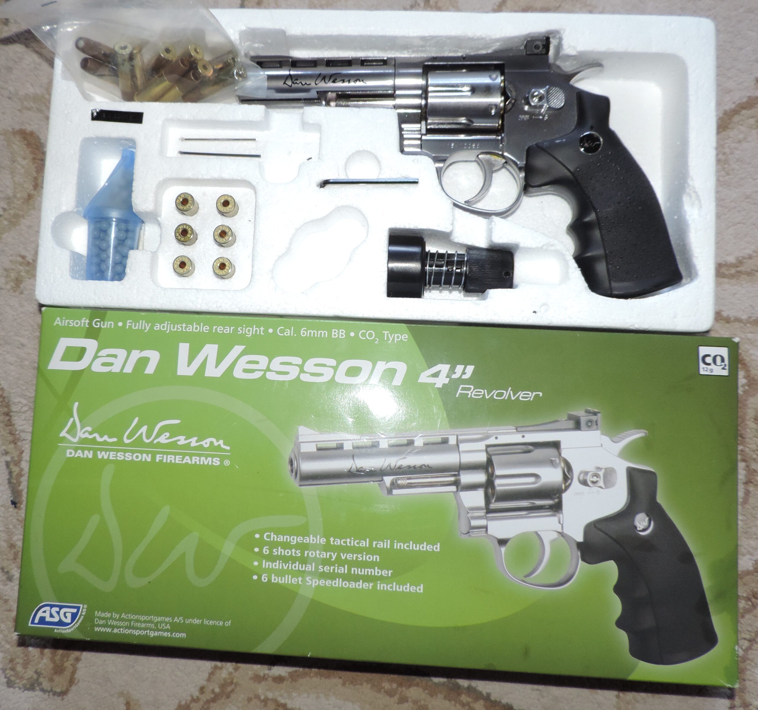 Dan Wesson 4″