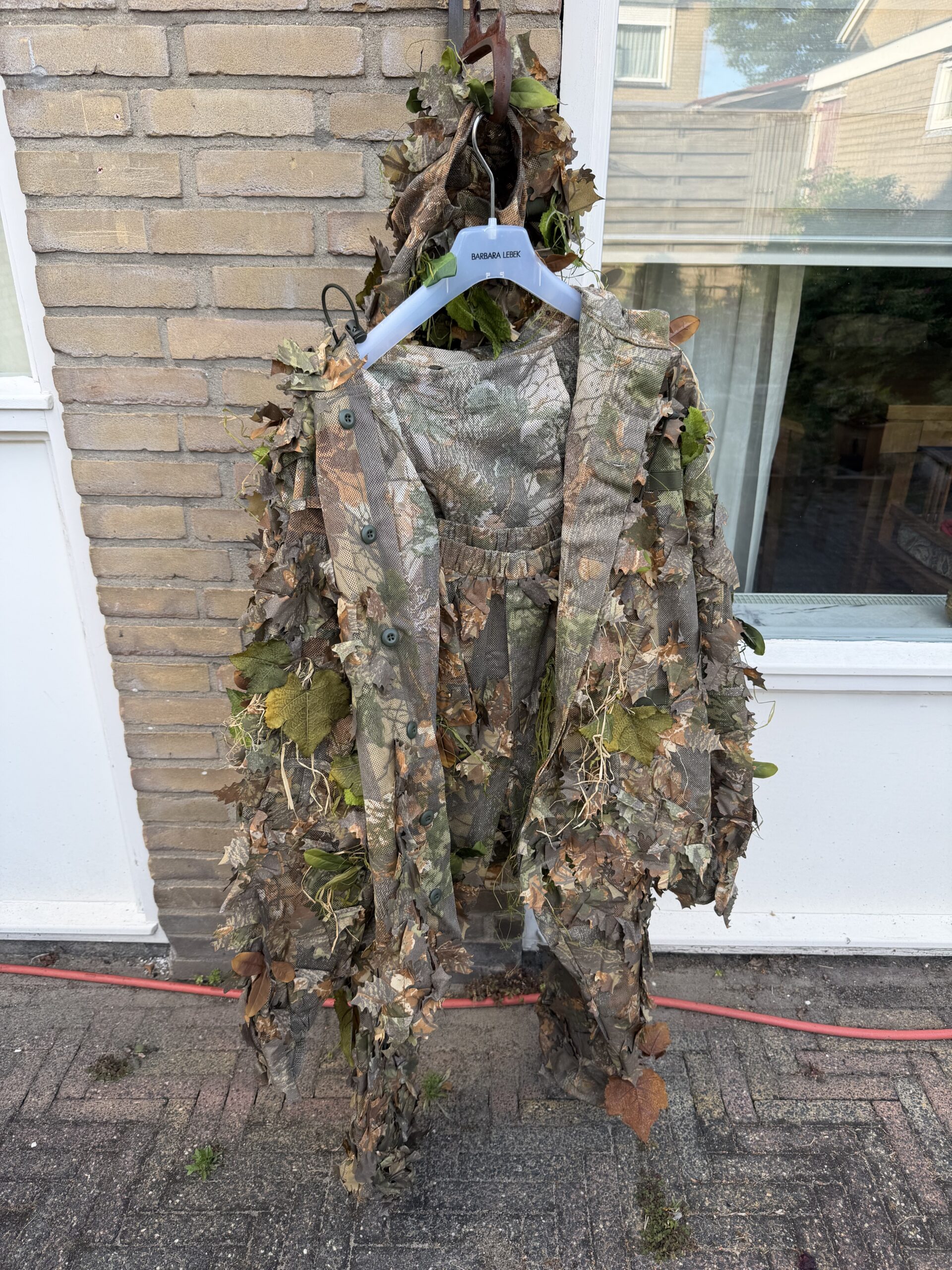 Airsoft Ghillie Suit (M) Kicking Mustang Concealment System
