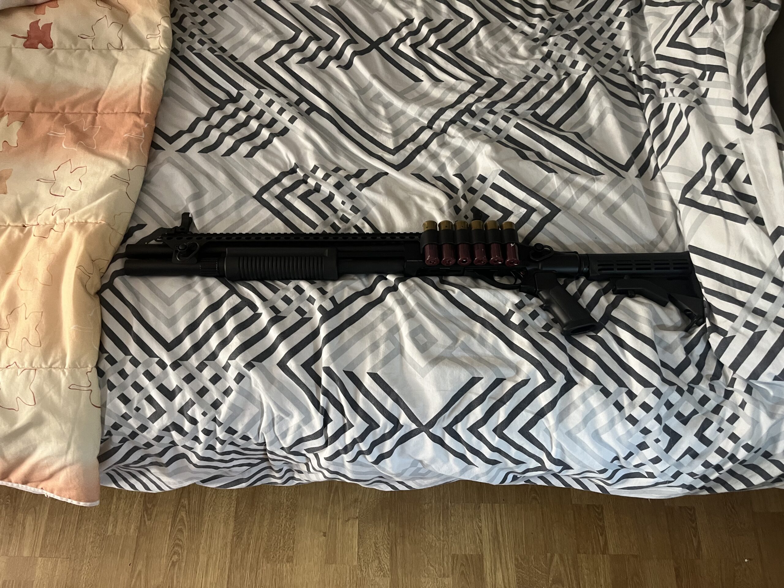 Eagle shotgun