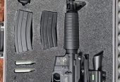 Te Koop M15A4 ArmaLite,Inc en twee stuks drowning hi power mark 3 op gas