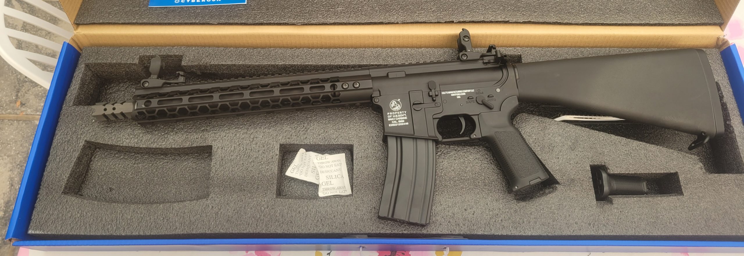 Cyma Cybergun M4 AEG NIEUW