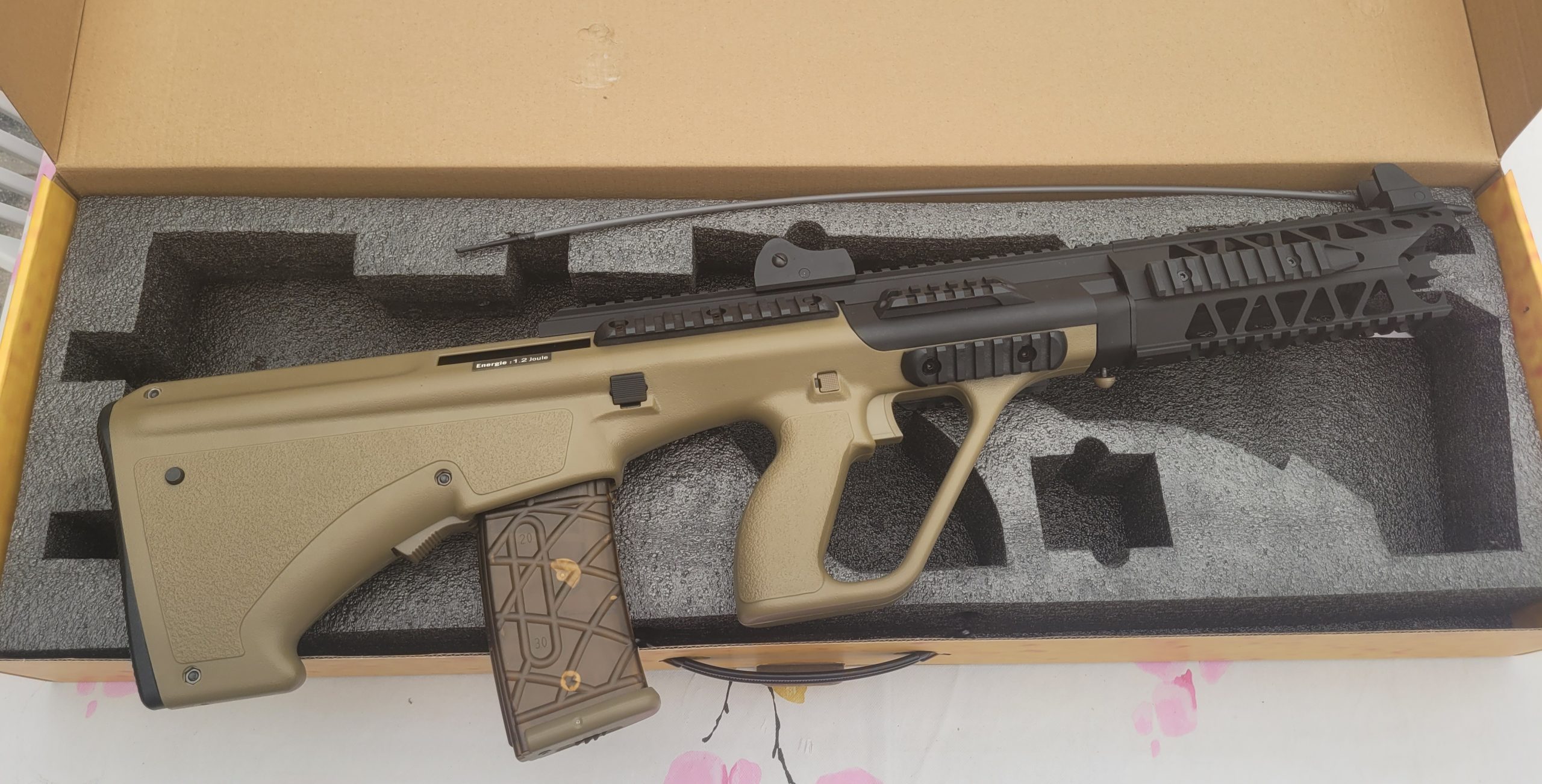Army AUG RAPTOR AEG NIEUW