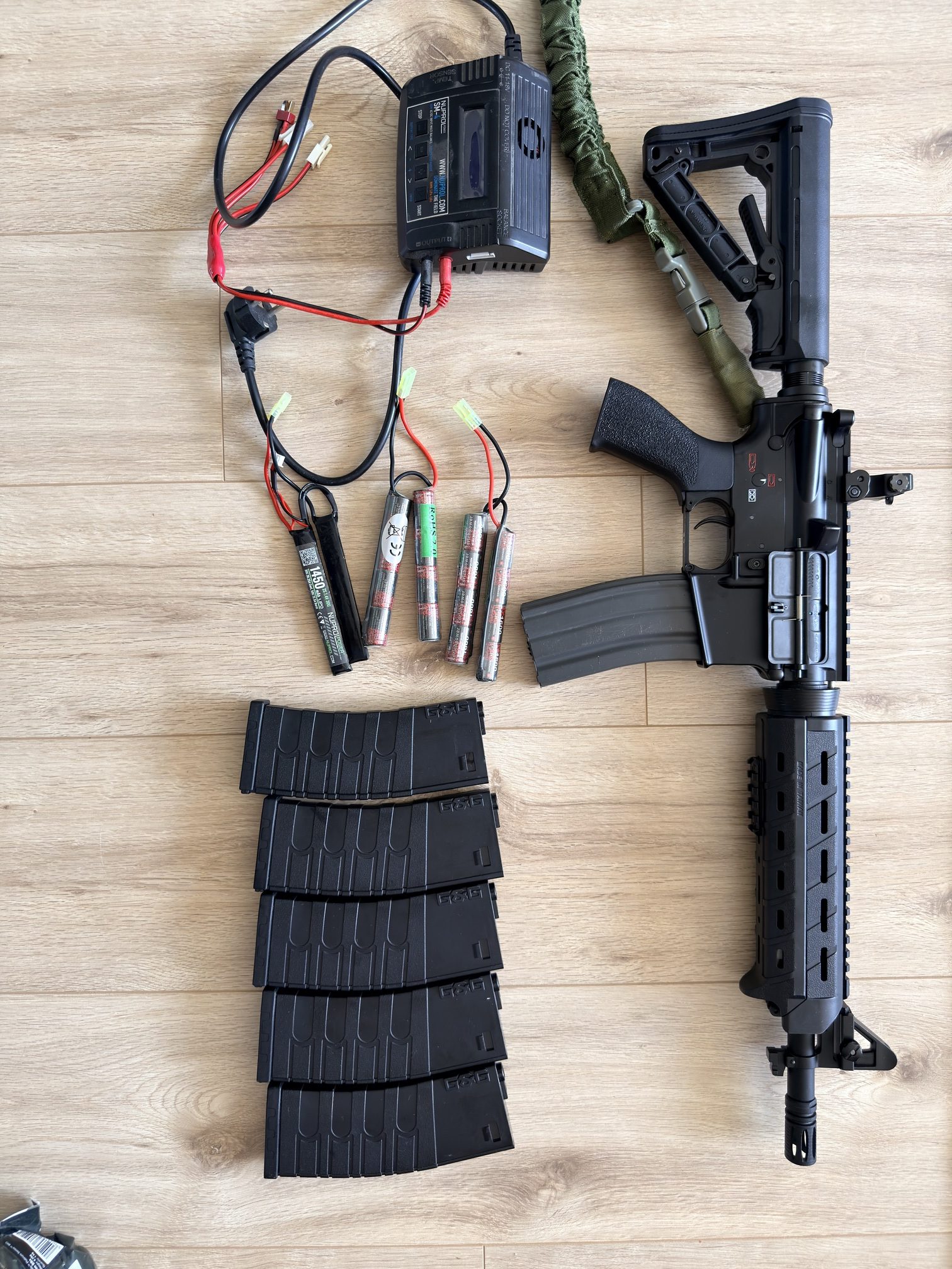G&G M4 AEG met alle toebehoren