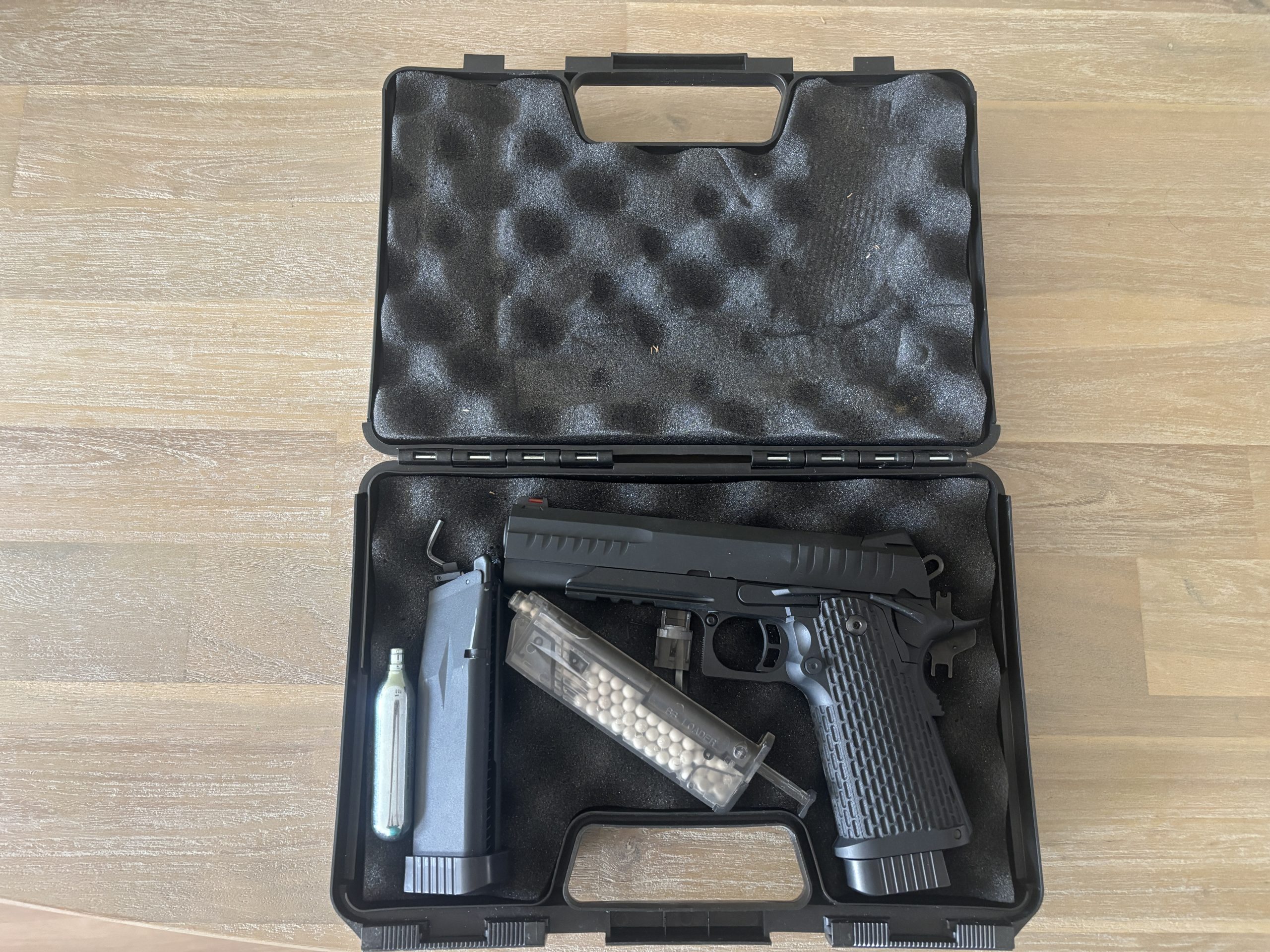 Novritsch SSG10 A1 met scope + SSP1